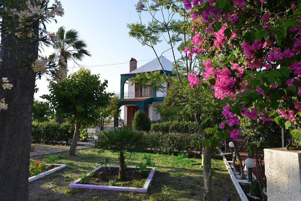 Villas Marianna Kalavarda Bagian luar foto